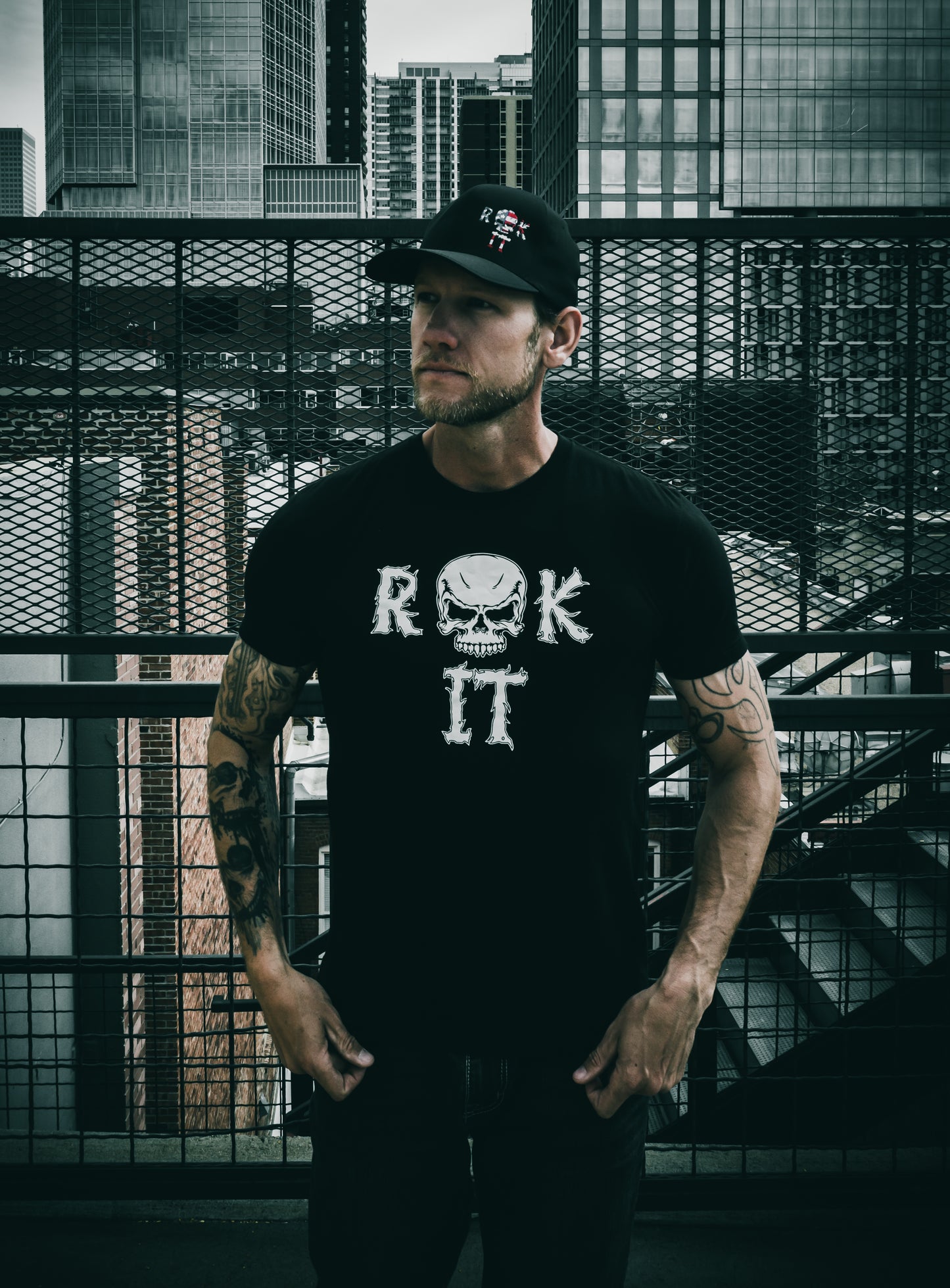 Mens ROK IT Black & White